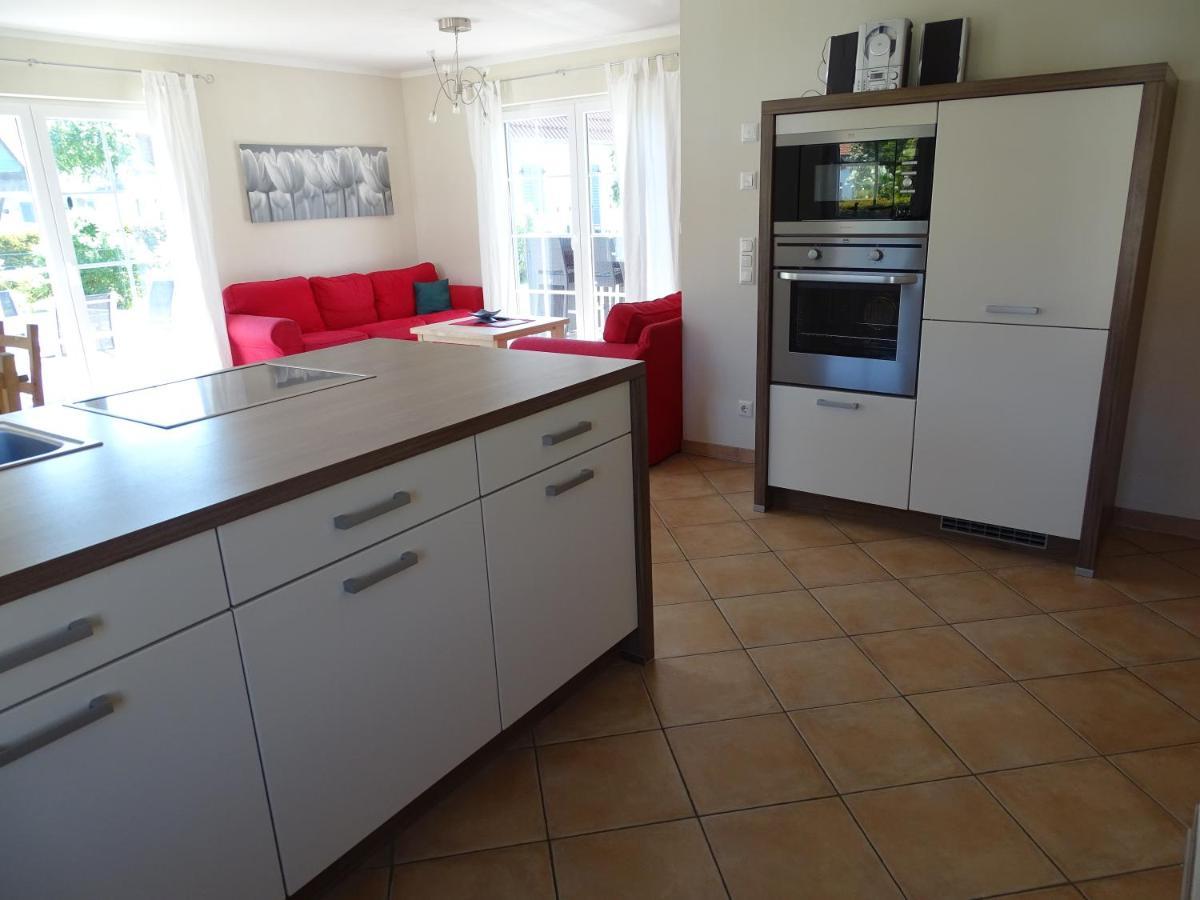 Reetdachhaus Direkt Am Meer Fuer 6 Personen!! Karlshagen Exterior photo